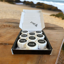 Load image into Gallery viewer, English Coast Wax Melt Gift Box
